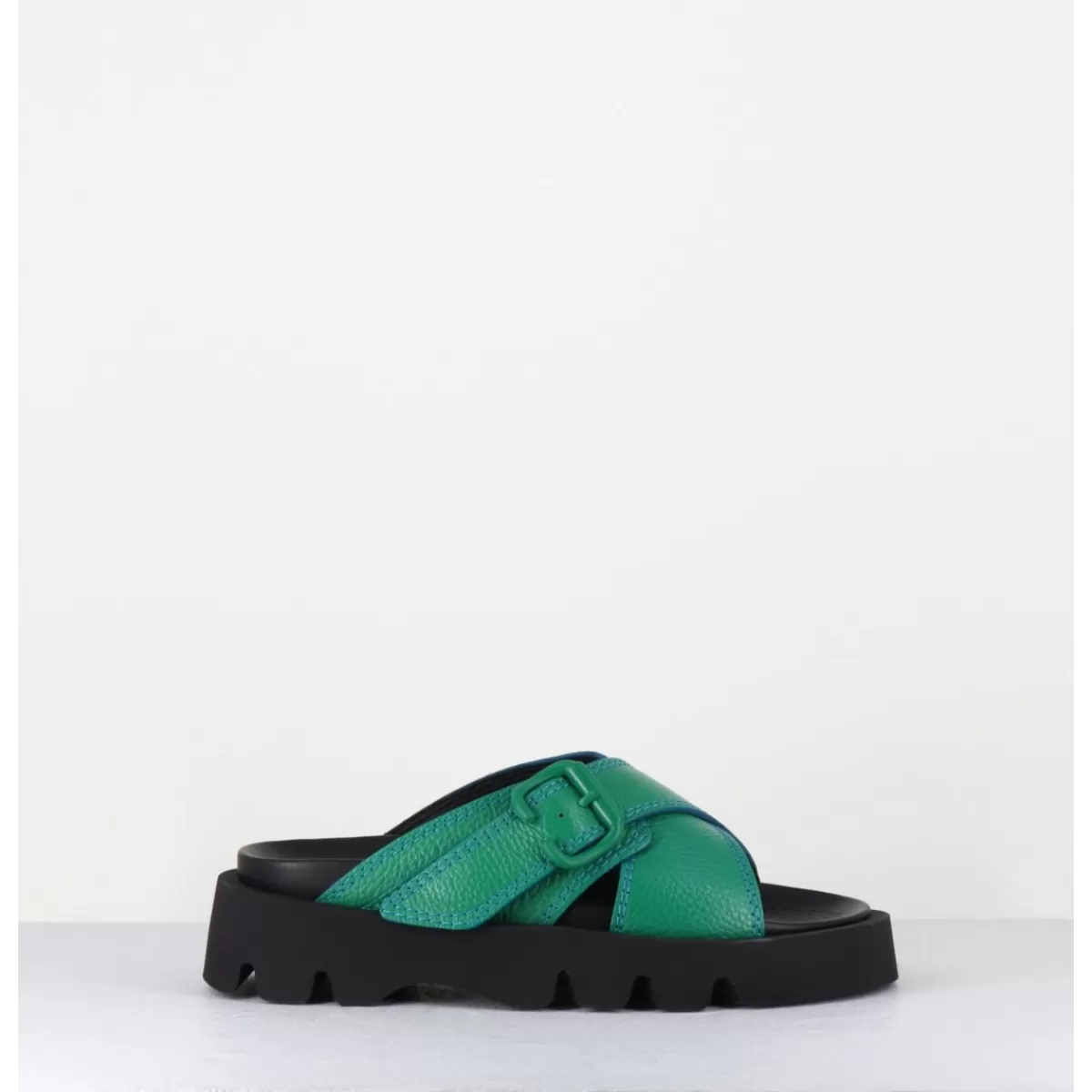 Garrice Lacey Green Sandals Outlet