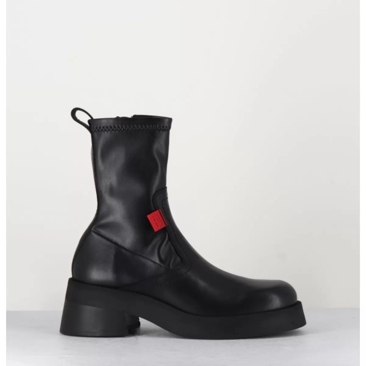 Garrice Oliana Black Boots Shop