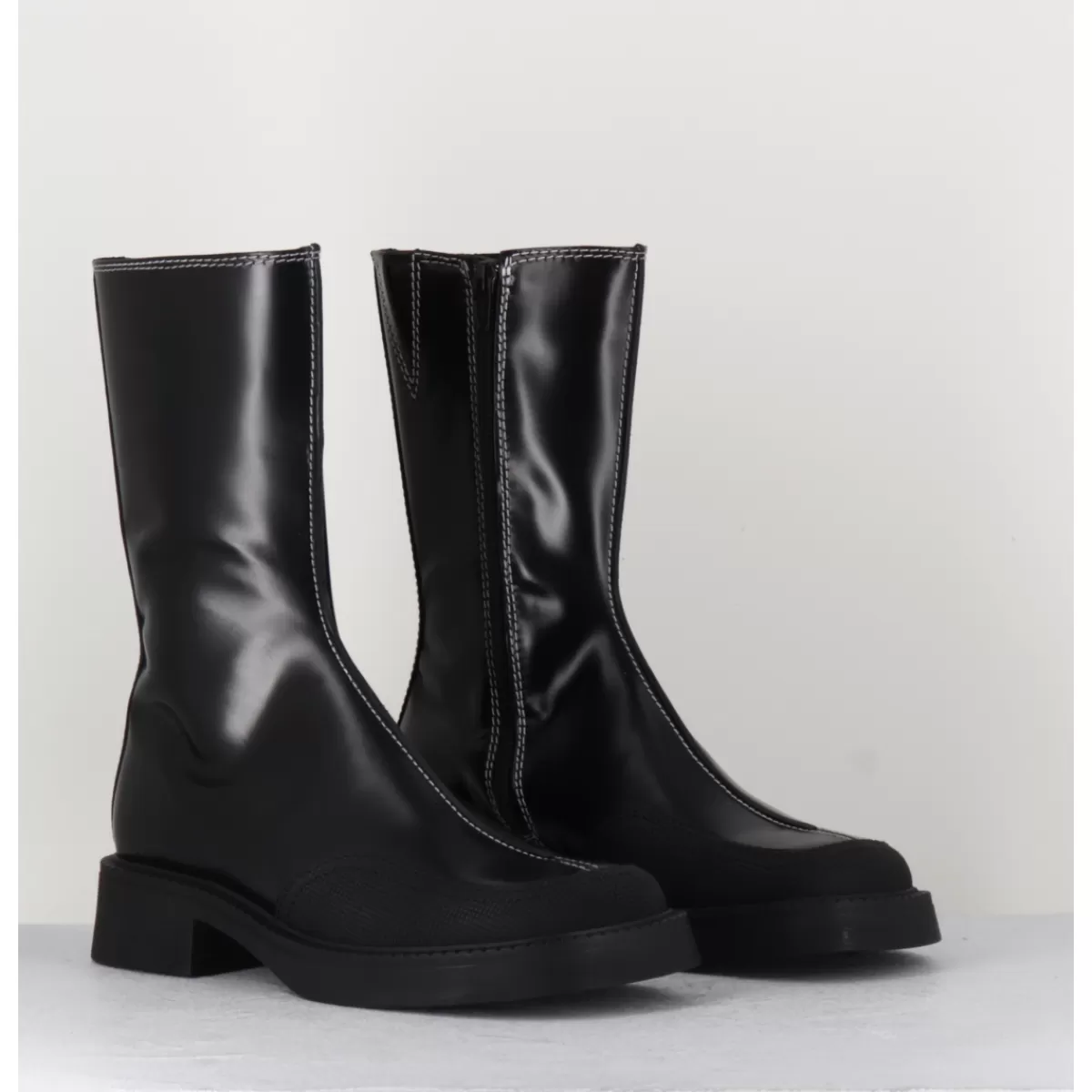 Garrice Tora Black Boots Online