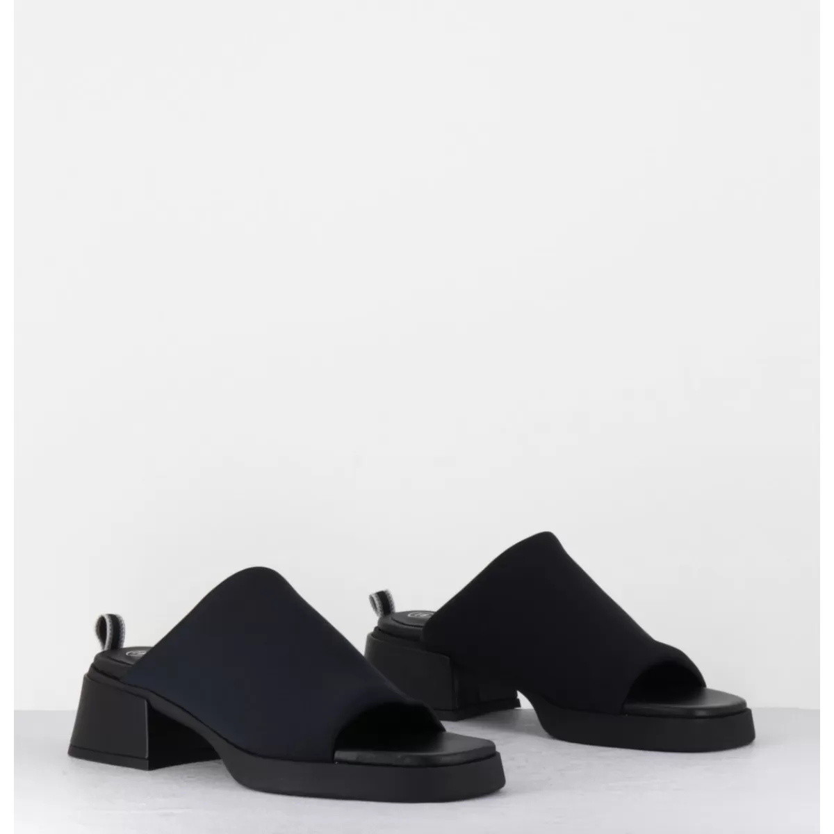 Garrice Zooey Black Mules Outlet